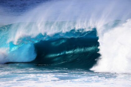 Paysages – La Vague Émeraude